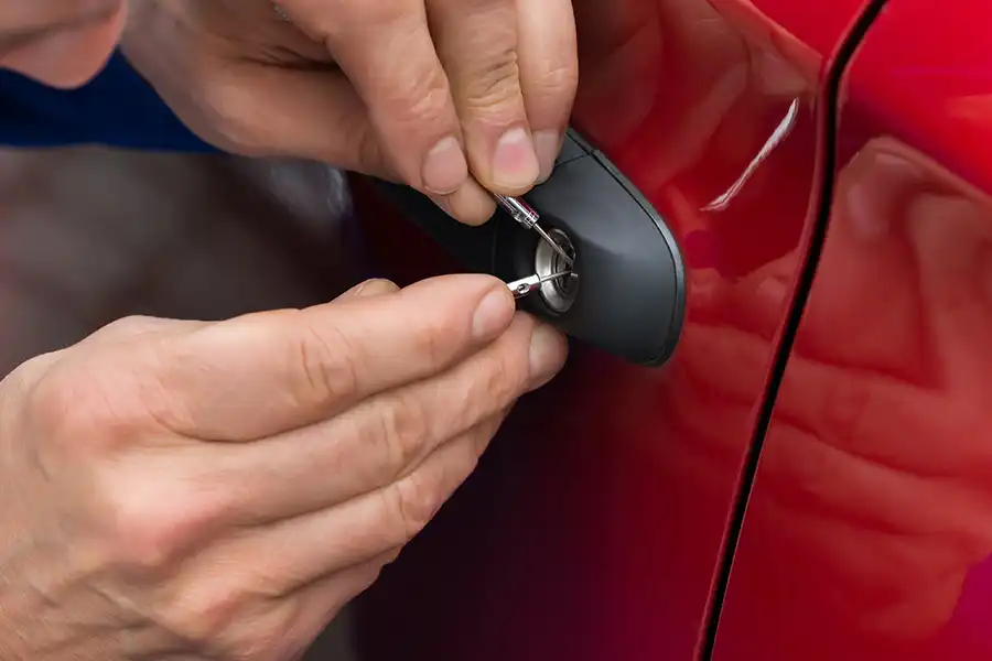 Automotive Locksmith